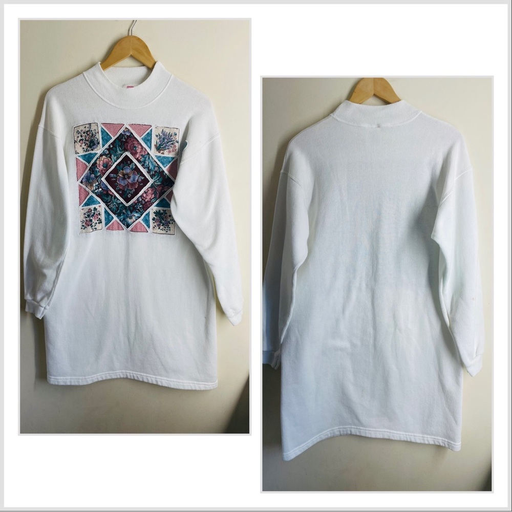 Vtg 90s Floral Patchwork Graphic Sweatshirt / Sweatshirt Dress White S/M